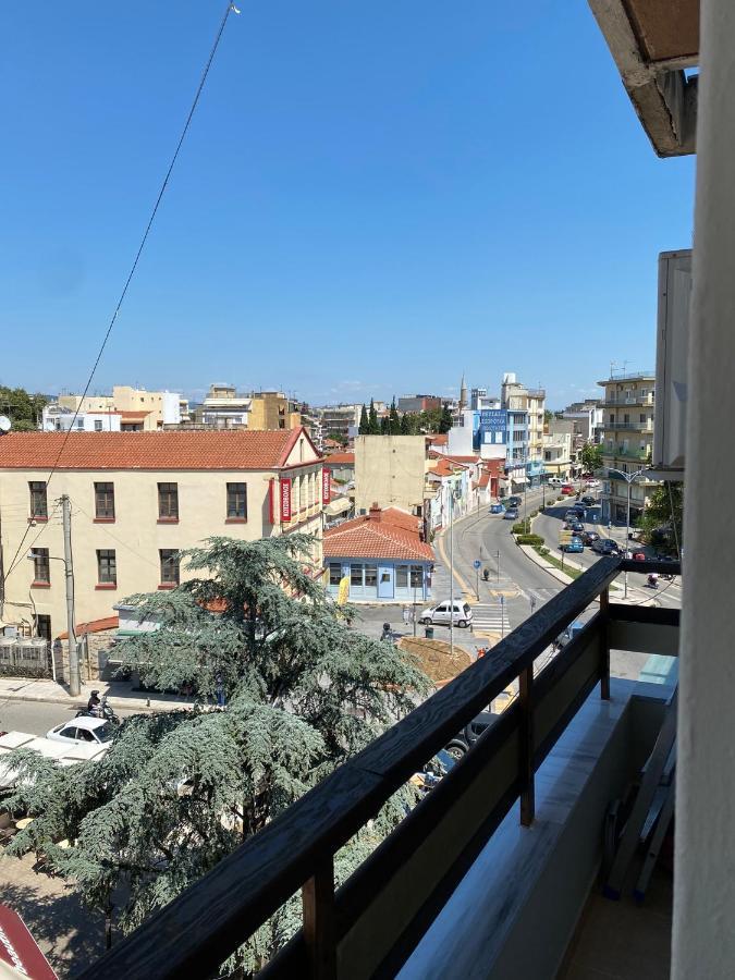 Cozy Studio In The Heart Of City Komotiní Ngoại thất bức ảnh