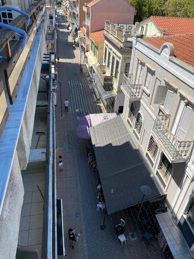 Cozy Studio In The Heart Of City Komotiní Ngoại thất bức ảnh